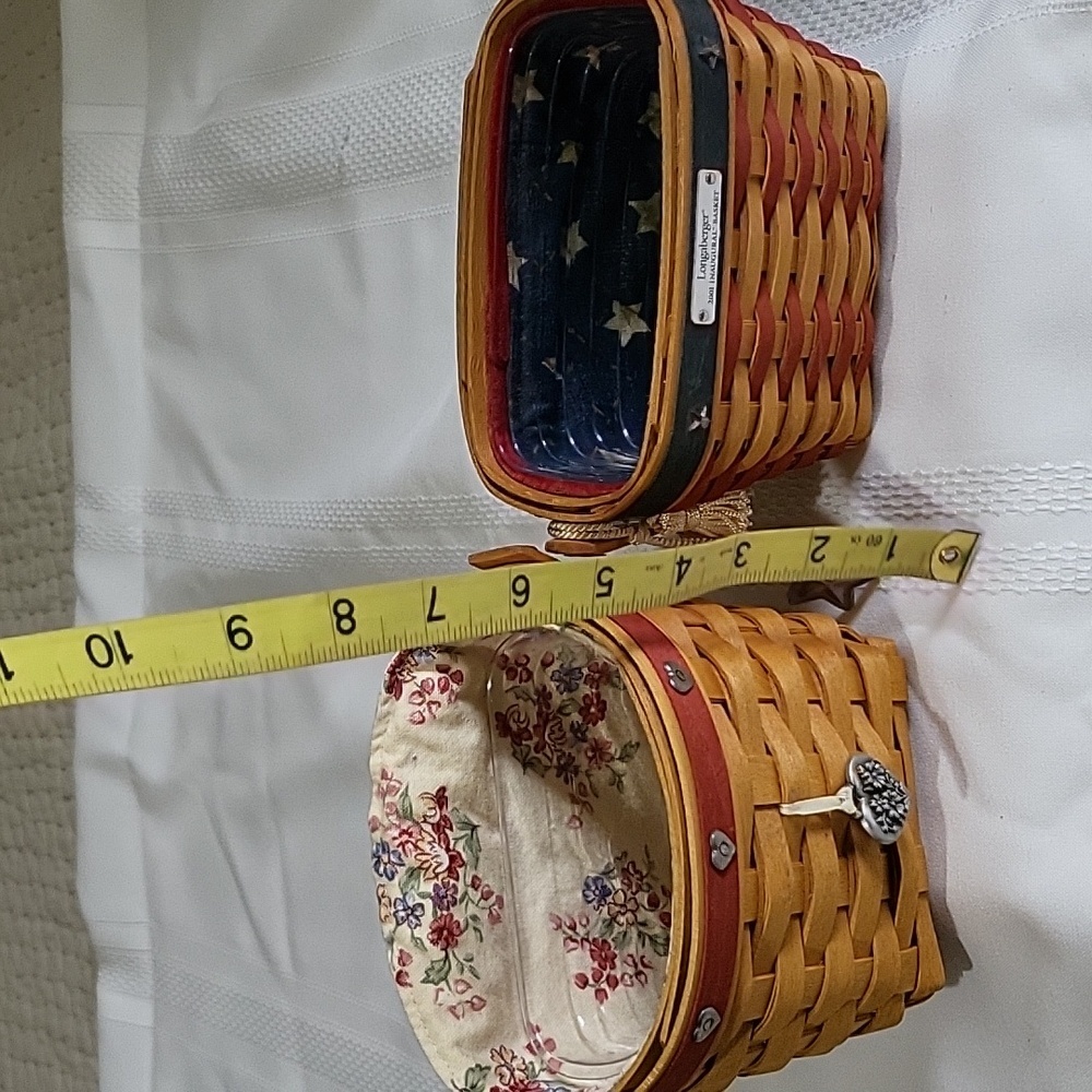 Longaberger Woven Baskets 2001 Inaugural Basket & 2002 Love Notes Basket &Liners - Picture 14 of 15
